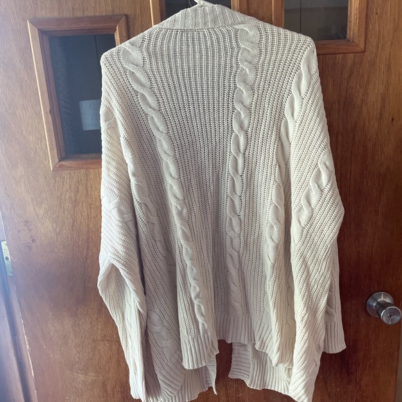 VICI Cable Knit Cardigan Cream Colored Small/Med - Picture 5 of 5